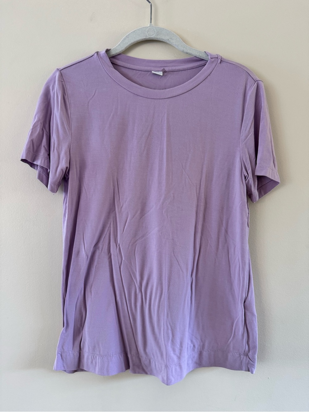 BE COOL Lavender Crew Neck Short Sleeve Tee